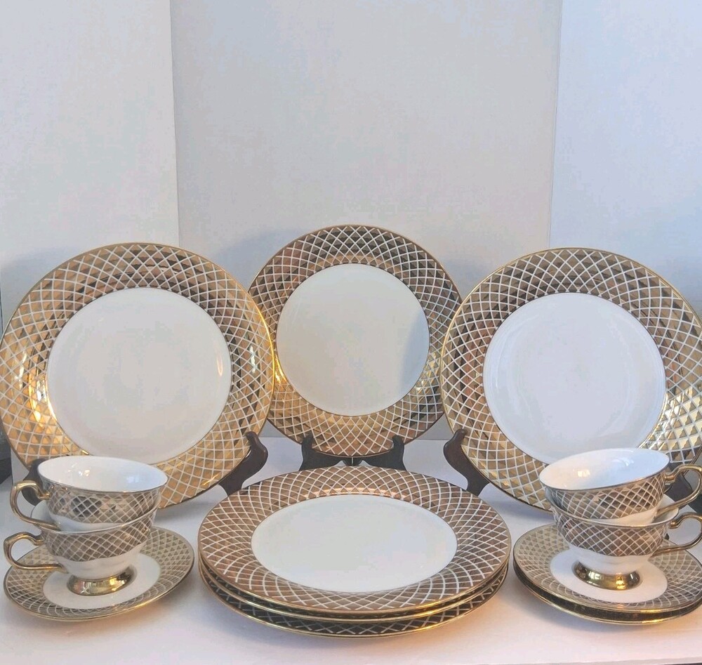 VTG Set of 6 Ciroa Luxe "Lattis Gold" Porcelain Dinner Plates Metallic Gold MINT
